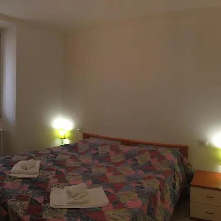 Casa Evelina Apartament Varenna